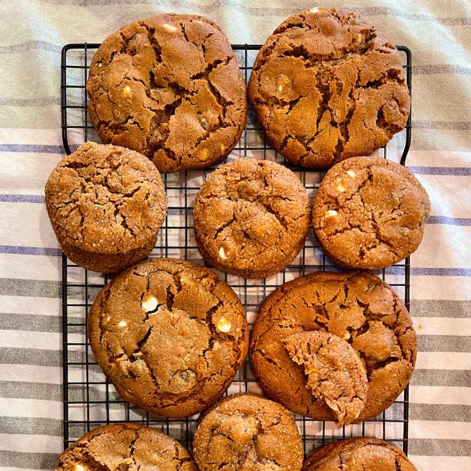 These are for the spice lovers. The burn from these gems lingers, and that's exactly how I want it. If you, like me, want your cookies to bite back, give these a try. You will not be disappointed.